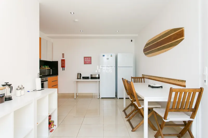 Casa Amarela Guest House — 12-Zimmer-Stadthaus und Boutique-Betrieb im Herzen von Albufeira — 7