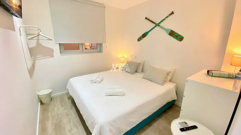 Casa Amarela Guest House — 12-Zimmer-Stadthaus und Boutique-Betrieb im Herzen von Albufeira — 18